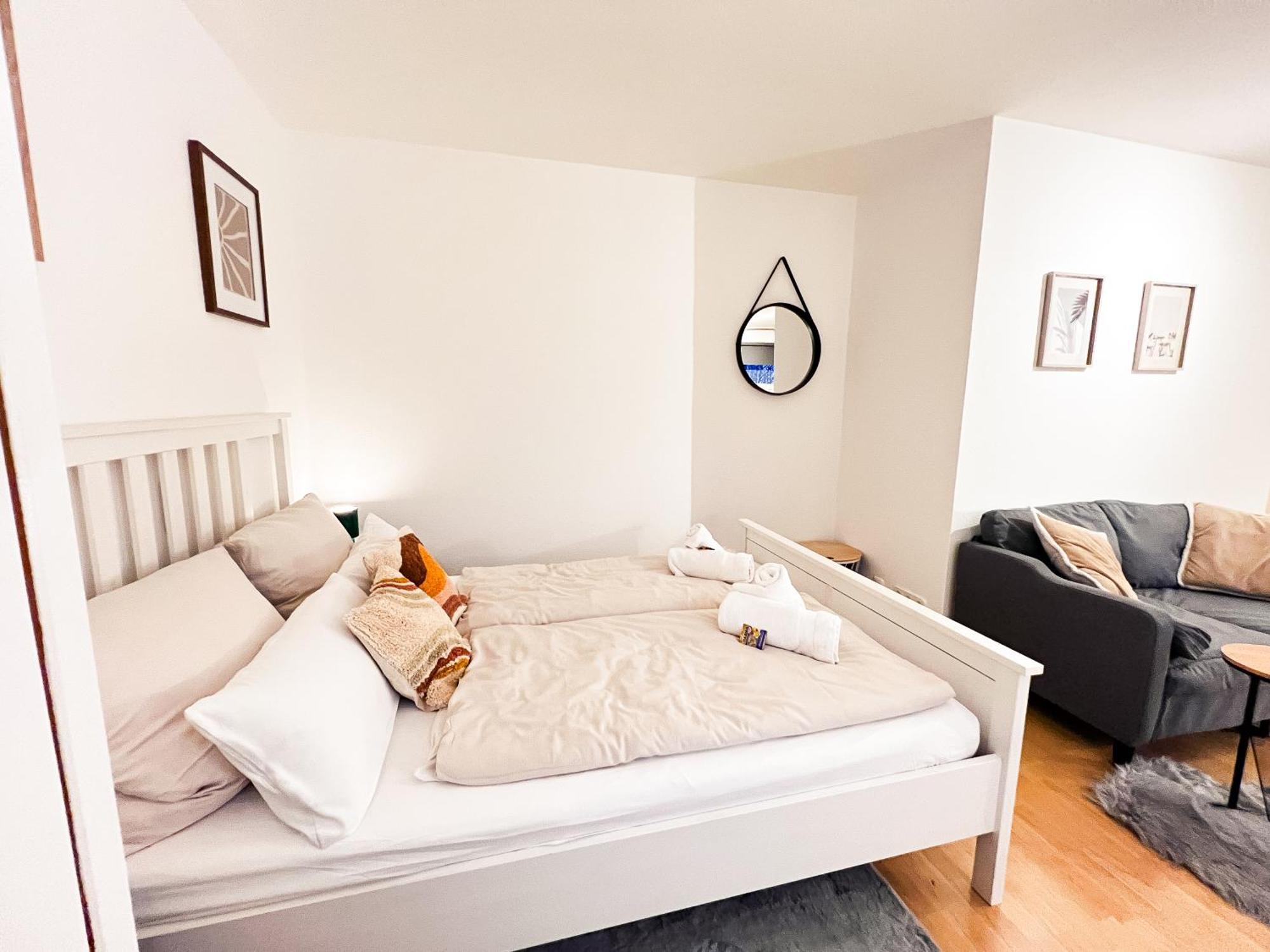 Qonroom - As Individual As You - Oeynhausen City Bad Oeynhausen Δωμάτιο φωτογραφία